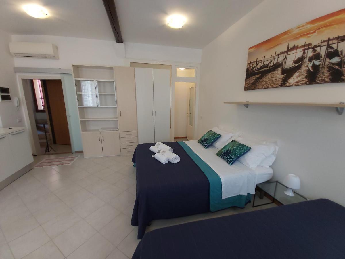 Veneziacentopercento Corderie Apartment Bagian luar foto